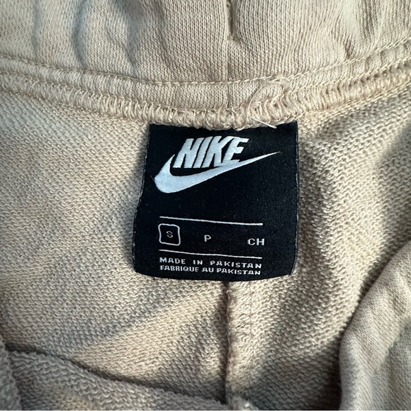 🎆Nike Sportswear Icon Clash Fleece Drawcord Shorts small tan loungewear pockets - Picture 13 of 16
